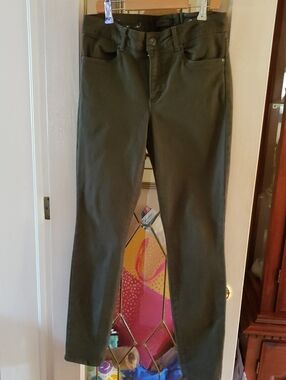 Brax Feel Good Women's Jeans Pants Stretch  Size 6 Olive. 31 X 30